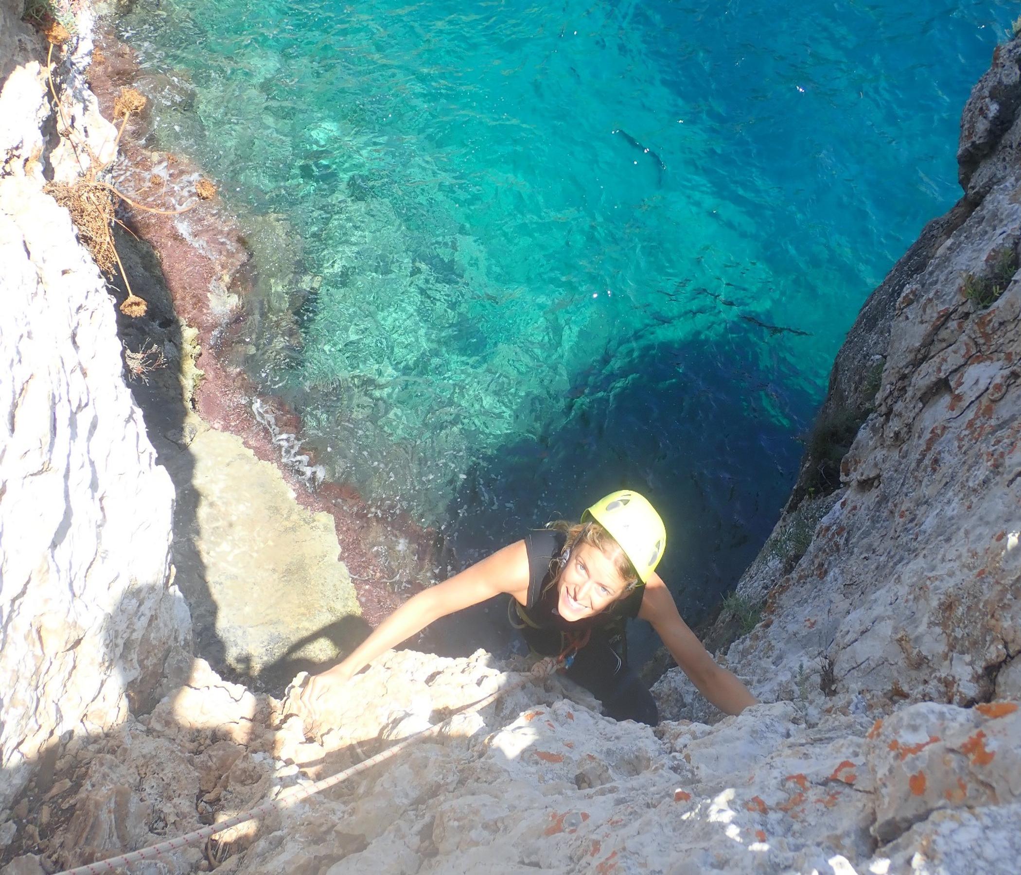 Mes Aventura - Coasteering